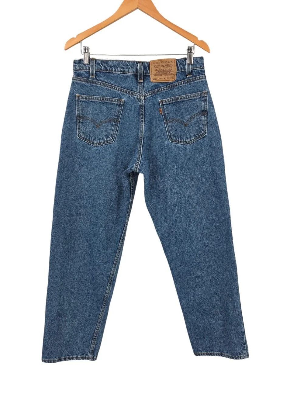Levi's Vintage Orange Tab  550 Relaxed Fit Men's Straight-Leg Blue Jeans 90s